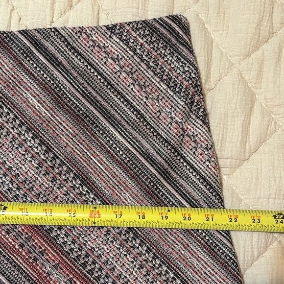 Margaret M Multicolor Patterned Tweed A-Line Skirt Size XL - Picture 9 of 10